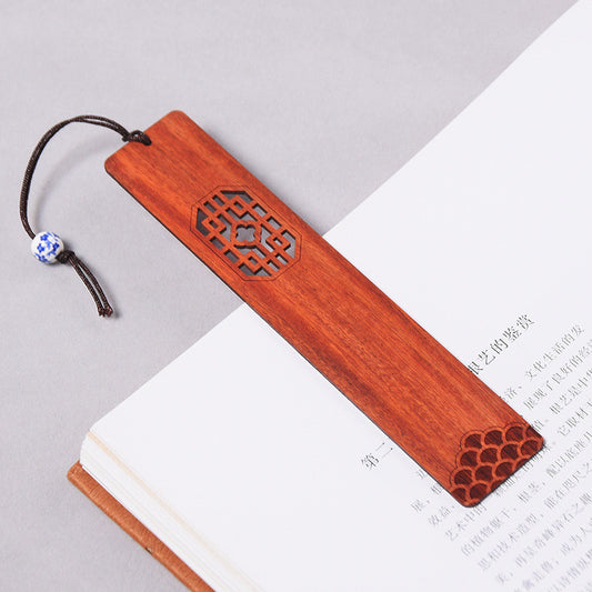 Window Lattice Bookmark - Wooden Laser-Etched Traditional Pattern for Book Lovers