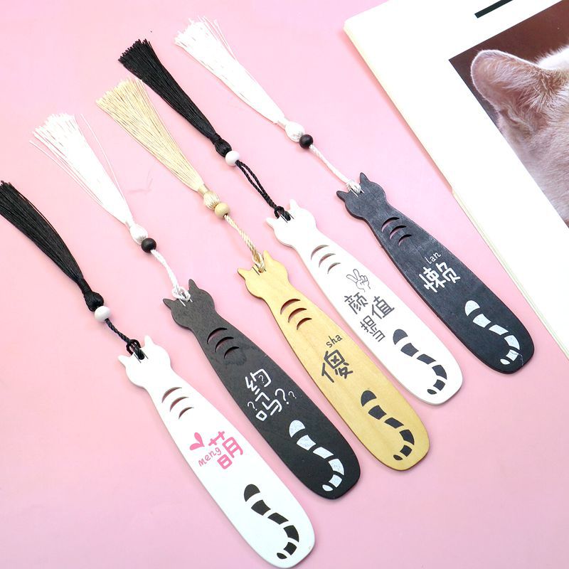 Cat Wooden Bookmark - Natural Wood Page Marker Gift for Book Lovers