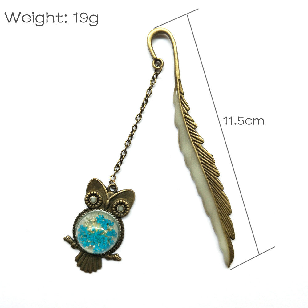 Luminous Feather Bookmark - Glow-in-Dark Metal Page Marker