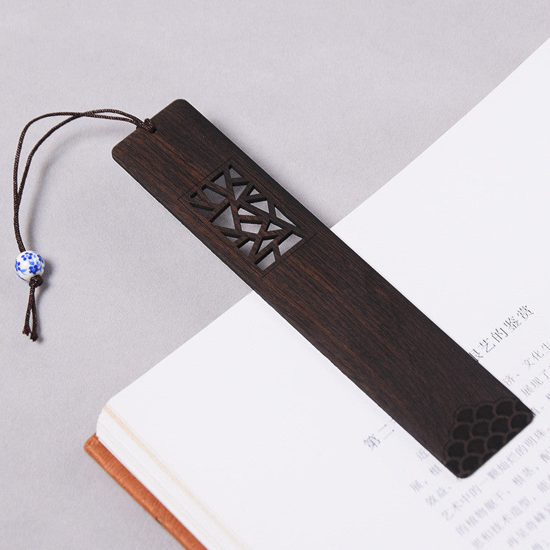 Window Lattice Bookmark - Wooden Laser-Etched Traditional Pattern for Book Lovers