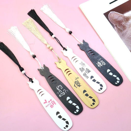 Cat Wooden Bookmark - Natural Wood Page Marker Gift for Book Lovers