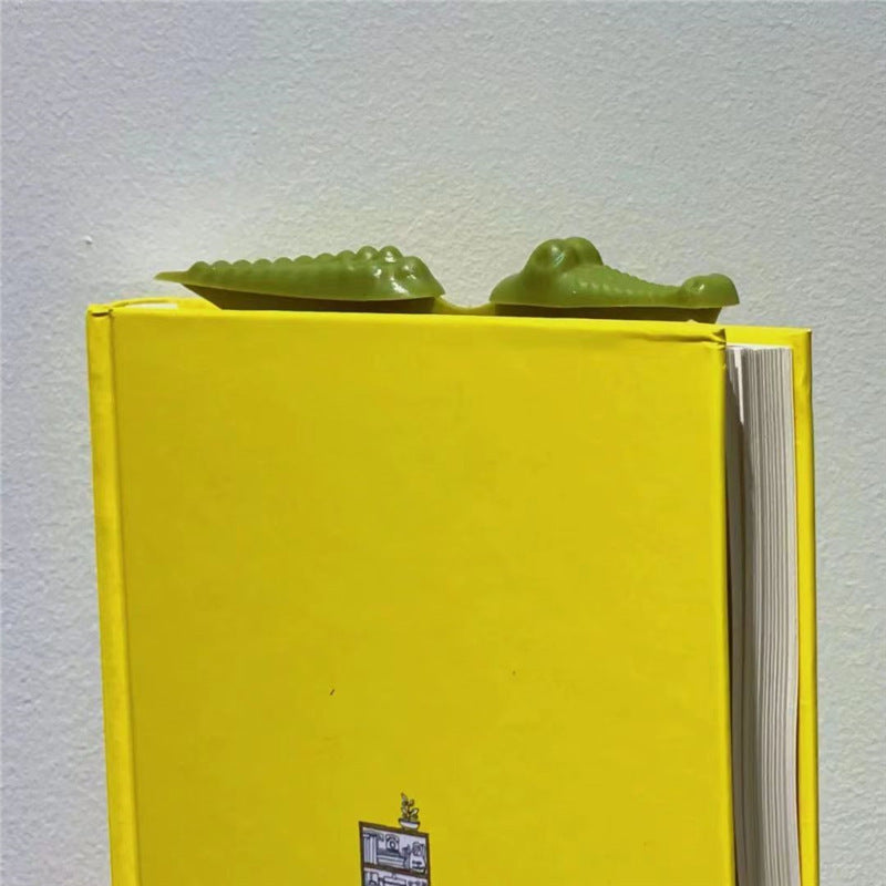 Nordic Animal Bookmark - Creative Metal Page Marker for Students